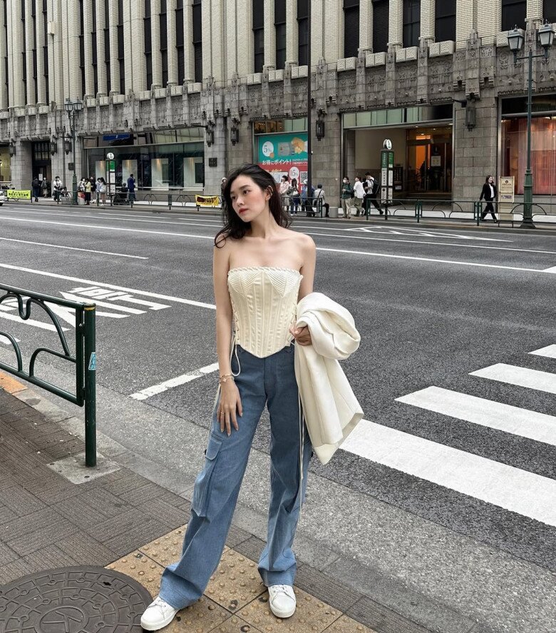 Mỹ nhân Hà thành mặc đẹp như "sách mẫu", có 10 outfit dạo phố chuẩn sang xịn mà chị em phải học hỏi - 6