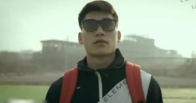 Trai đẹp &#34;bắn tim&#34; với Khả Ngân khiến Thanh Sơn cũng phát ghen: Là người hùng U23 Việt Nam, cao 1m81 còn có 6 múi - 3