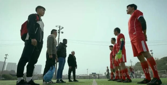 Trai đẹp &#34;bắn tim&#34; với Khả Ngân khiến Thanh Sơn cũng phát ghen: Là người hùng U23 Việt Nam, cao 1m81 còn có 6 múi - 2