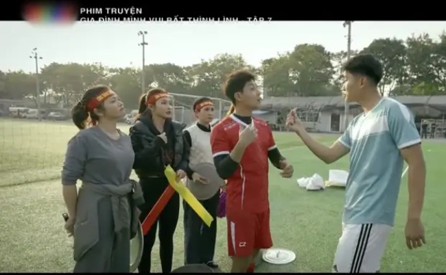 Trai đẹp &#34;bắn tim&#34; với Khả Ngân khiến Thanh Sơn cũng phát ghen: Là người hùng U23 Việt Nam, cao 1m81 còn có 6 múi - 4