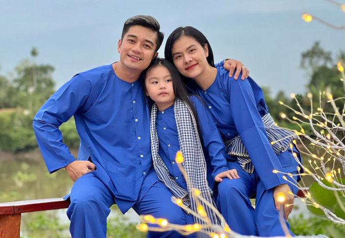 Vân Trang dỗi con gái 8 tuổi vì hỏi câu &#34;xát muối&#34;, 17 năm làm nghề mua được 2 biệt thự - 4