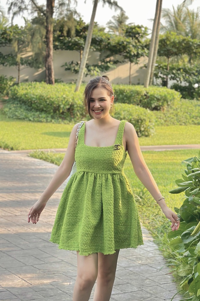 Sinh 2 con với Giám đốc tập đoàn nghìn tỷ, hotgirl Hà thành tự ti nhận béo, diện bikini chỉ khoe góc chụp trong tối - 6