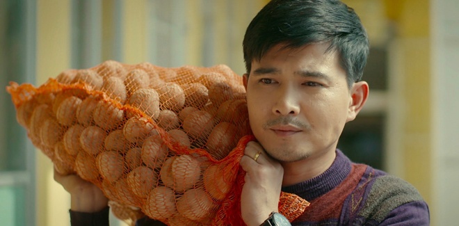 Mỹ nhân &#34;trà xanh&#34; mới nổi trên sóng giờ vàng VTV, nhan sắc bị chê thua xa &#34;chính thất&#34; Kiều Anh? - 2