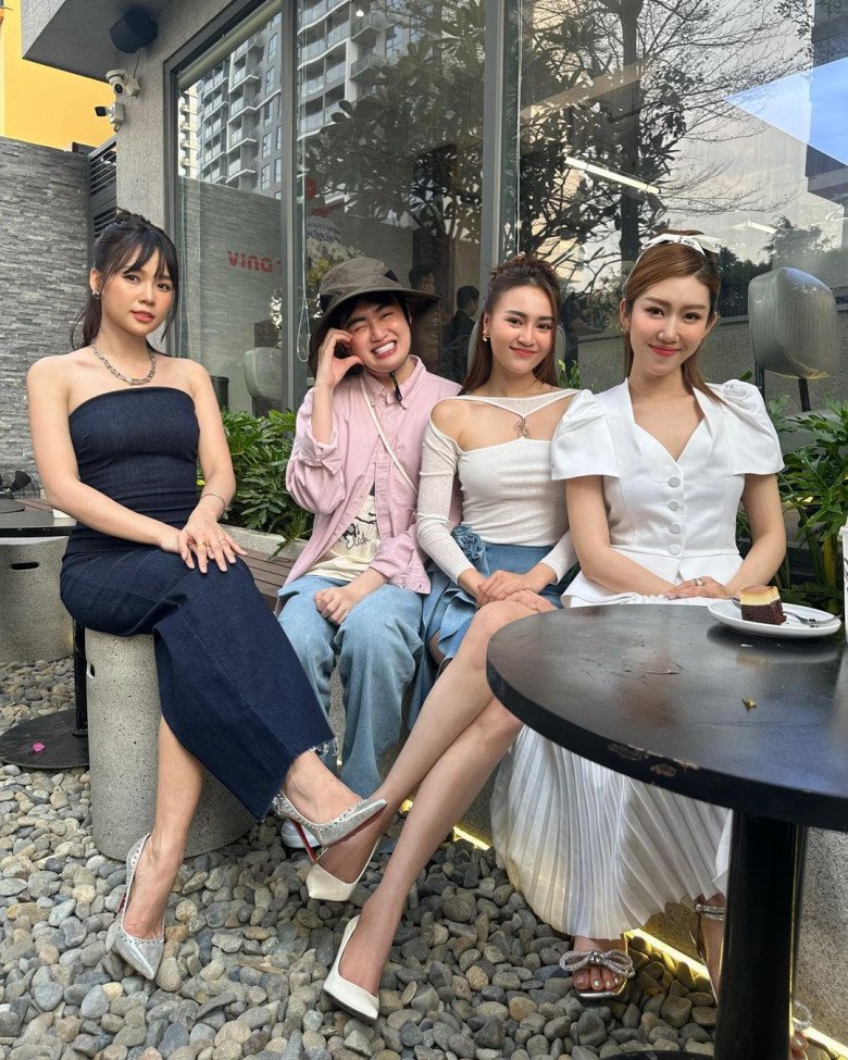 Bí mật đằng sau làn da trắng nõn nà của dàn mỹ nhân: Thuý Ngân đắp &#34;xi măng&#34;, hotgirl 50 tỷ lộ chi tiết &#34;muối mặt&#34; - 2