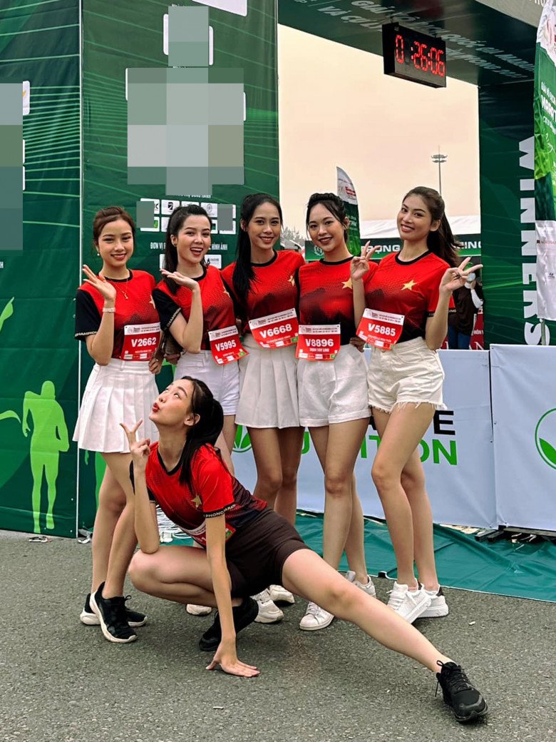 Cô gái Cần Thơ có đôi chân nuột hơn Mai Phương Thúy, cao gần 1m9, biến Công Vinh thành tí hon - 16