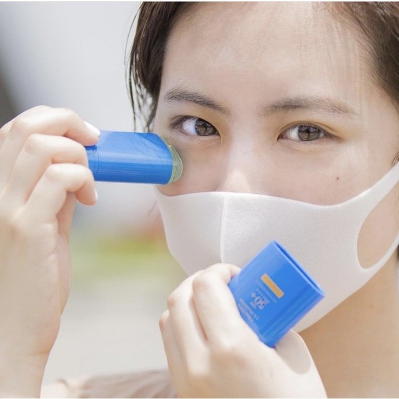 Sáng nào cũng chống nắng nhưng chưa đủ, phải thêm công thức &#34;sáp 2 lần, xịt 2 giây&#34;, da vừa trắng vừa khỏe - 3