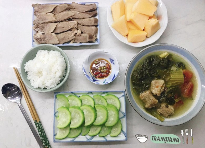 8X đơn thân khoe cơm 3 mẹ con cực ngon, bữa nào cũng đủ món xuất sắc ăn đứt sơn hào hải vị - 2