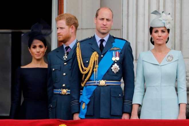 Vợ chồng Kate &#34;thở phào nhẹ nhõm&#34; khi em dâu Meghan sẽ không về Anh dự lễ đăng quang của bố chồng - 1