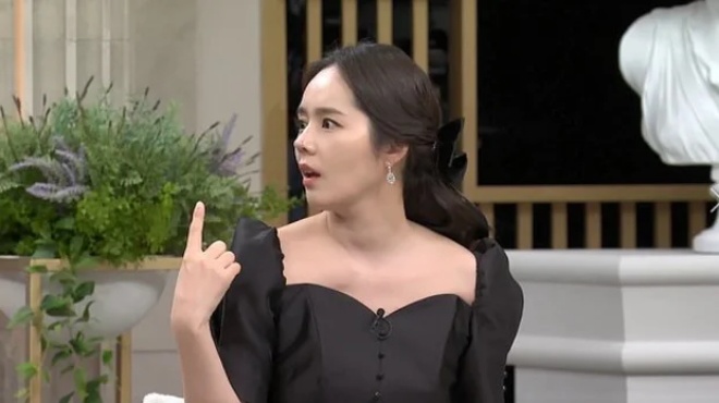 Ngôi sao 24/7: Nữ thần showbiz kể chuyện bố mẹ chồng cãi nhau to, &#34;kẻ trộm quốc dân&#34; hoảng sợ thốt lên 1 câu - 1