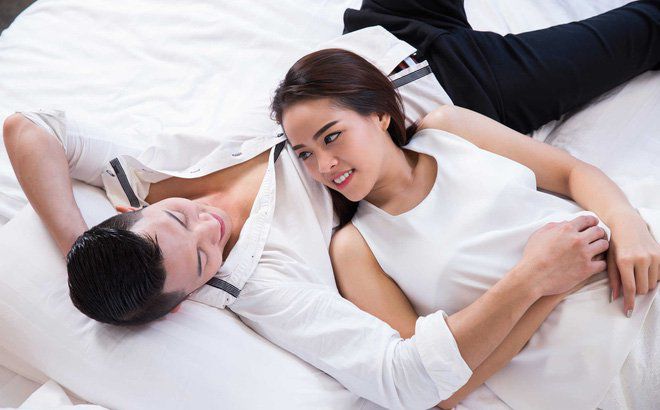 Đua cùng &#34;anh em nhóm kín&#34;, người đàn ông có vợ đeo vòng cho &#34;cậu nhỏ&#34;, cuối cùng phải dùng đến máy khoan làm việc này - 3