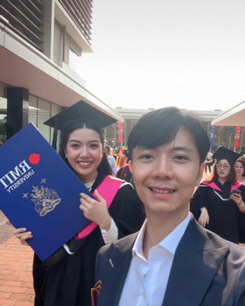 Mỹ nhân hụt vương miện danh giá mang nét đẹp tri thức, làm mẹ rồi mới tốt nghiệp đại học vẫn trẻ như nữ sinh - 7