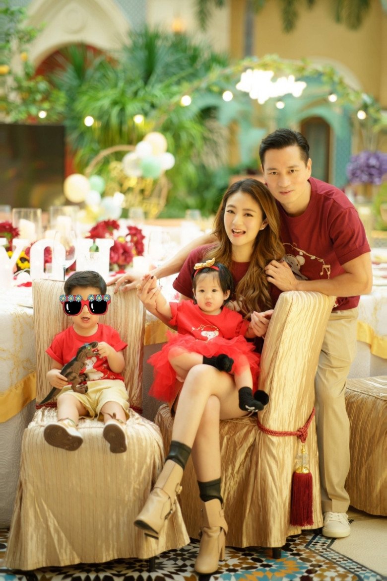 Dàn sao showbiz ai cũng sợ vì thế lực &#34;ngầm&#34; chống lưng: Sốc nhất là con trai cố chủ tịch giả làm dân thường - 9