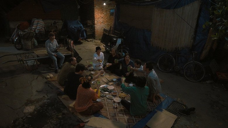 Thanh Hương ăn ngủ ngay cạnh bãi rác, &#34;người tình&#34; ám ảnh mùi đến nỗi không thở nổi - 2