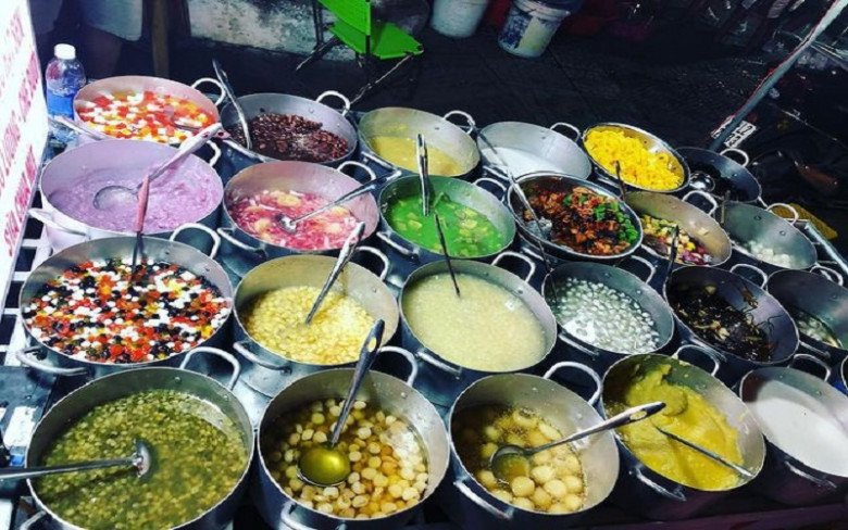 8 đặc sản xứ Huế chỉ nhắc tên đã thấy thèm, có món phải đến tận nơi mới được ăn - 5