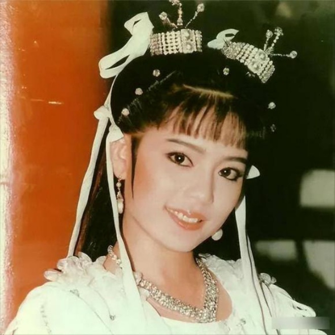 Mỹ nhân từng hả hê bắt nạt Lam Khiết Anh, con 12 tuổi mới cho cai sữa, gián tiếp &#34;hại&#34; cuộc đời quý tử - 2
