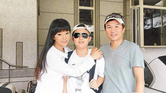 Mỹ nhân từng hả hê bắt nạt Lam Khiết Anh, con 12 tuổi mới cho cai sữa, gián tiếp &#34;hại&#34; cuộc đời quý tử - 9