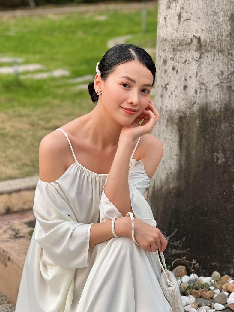 Từng đánh bại 70 cô gái năm 2018, mỹ nhân đẹp nhất Bến Tre giờ vẫn phong độ, vòng eo xịn chẳng kém H&#39;Hen Niê - 2
