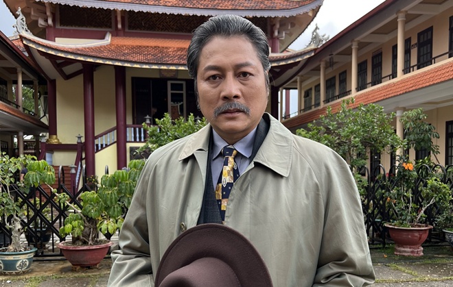 Cô vợ lẽ đang hot nhất phim Việt: Căng thẳng vì cảnh nóng với "ông trùm" phản diện, bị bạn diễn "dỗ dành" bằng đồ ăn - 6