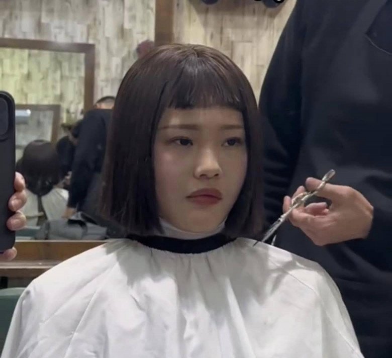 Trao niềm tin cho thợ cắt tóc, cô gái nhận về mái tóc như ụp gáo dừa - 3