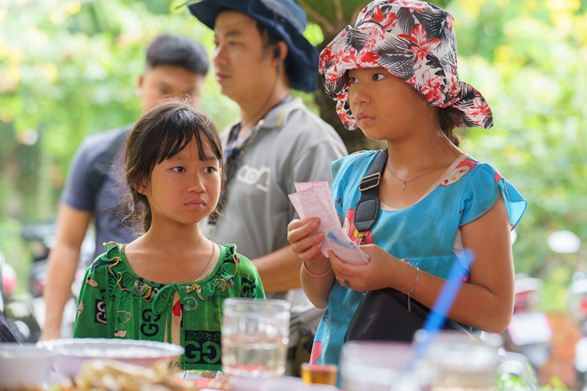 Sao Việt cho con theo nghiệp diễn: Ái nữ nhà Lý Hải gây sốt vẫn chưa bằng quý tử 13 tuổi của Kiều Trinh - 1