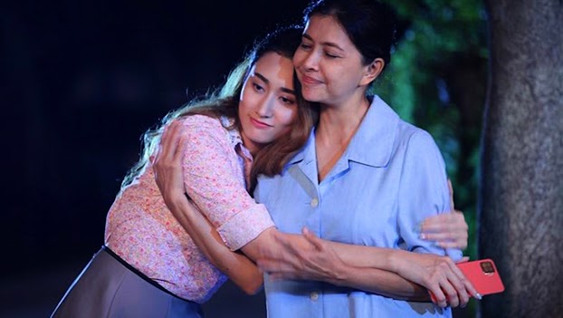 Mẹ chồng lên chữa bệnh mà lúc về con dâu chỉ mua cho túi bánh cốm, đến nhà tôi mới ứa nước mắt - 2