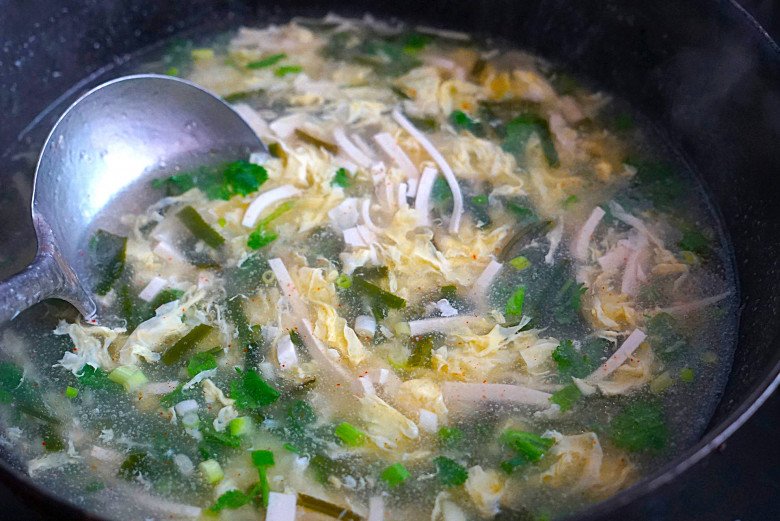 Hè nóng ra nhiều mồ hôi, nấu ngay canh này mát lịm lại bổ sung nước, thơm ngon dễ ăn - 7