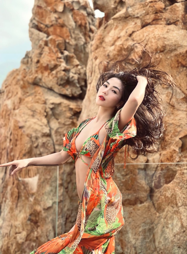 Mỹ nhân 9X hễ vào phim là đẹp &#34;át vía&#34; nữ chính VTV: Đỗ thủ khoa, từng xấu hổ vì thi làm diễn viên - 12