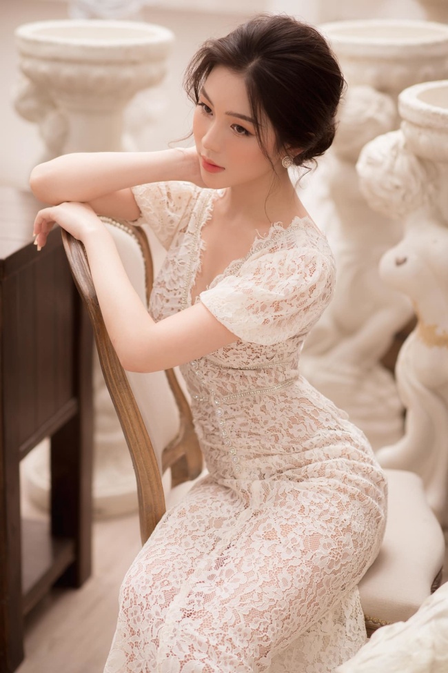 Mỹ nhân 9X hễ vào phim là đẹp &#34;át vía&#34; nữ chính VTV: Đỗ thủ khoa, từng xấu hổ vì thi làm diễn viên - 13