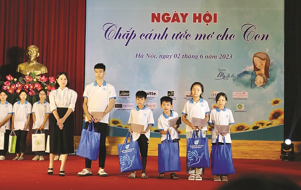 Tổng Giám đốc NIJI Group Lê Nguyễn Nhật Linh: Tình yêu thương và lòng tử tế sẽ thúc đẩy sự thành công - 2