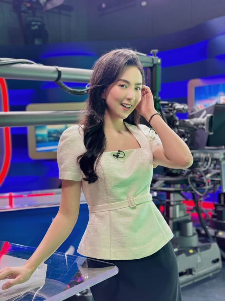 MC Mai Ngọc thăng hạng trong hành trình nhan sắc, từ &#34;Cô gái thời tiết&#34; đến &#34;MC đẹp nhất VTV&#34; - 7