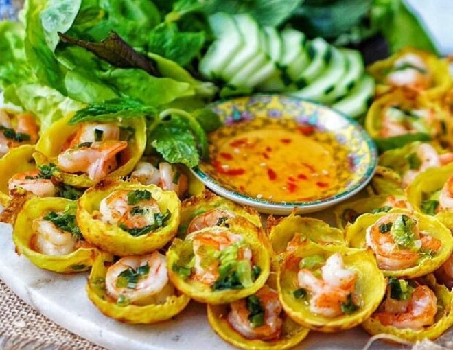 Phố ẩm thực Phạm Văn Hai ăn vào là nhớ mãi, nổi tiếng bánh khọt lòng đào chỉ 20.000 đồng - 3