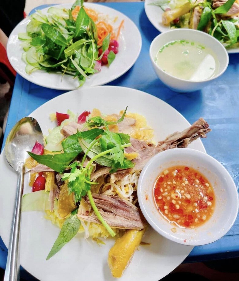 Về Phú Yên thử món cơm đặc sản &#34;tưởng không ngon mà ngon không tưởng&#34;, 6 địa chỉ này là uy tín nhất! - 2