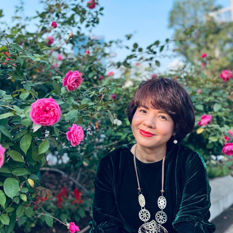 MC Diễm Quỳnh của VTV bị đào ảnh ngày trẻ, nhan sắc U55 ra sao mà được khen &#34;đóng băng thời gian&#34;? - 6