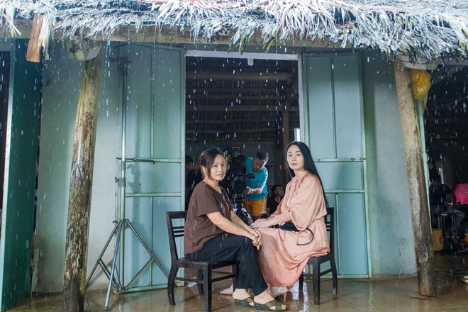 Cuộc sống của 2 bà mẹ Phương Oanh ở Hương Vị Tình Thân: Chơi thân nhiều năm, còn cùng nhau đi &#34;chữa lành&#34; - 4