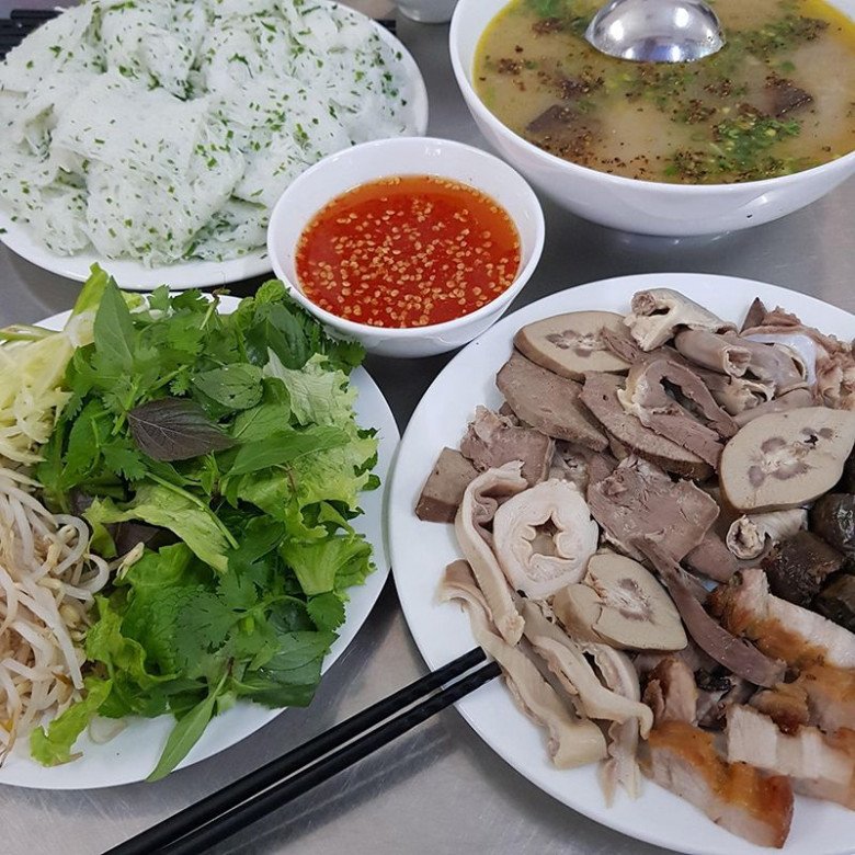 Nếm thử món ăn sáng "quốc dân" ở Quy Nhơn: 6 địa chỉ cực uy tín lúc nào cũng đông nghịt khách - 7