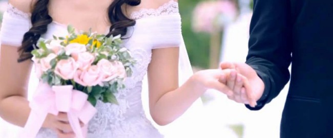 Trước khi làm vợ người ta, Midu nhiều lần đẹp tựa thiên thần khi mặc váy cưới &#34;lên xe hoa&#34; với bạn diễn - 14