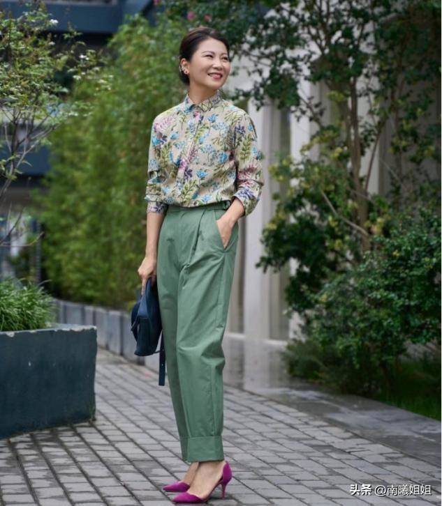 Phụ nữ ăn mặc theo 3 kiểu này đáng sợ hơn tăng cân, khiến vẻ ngoài trông già thêm chục tuổi - 10
