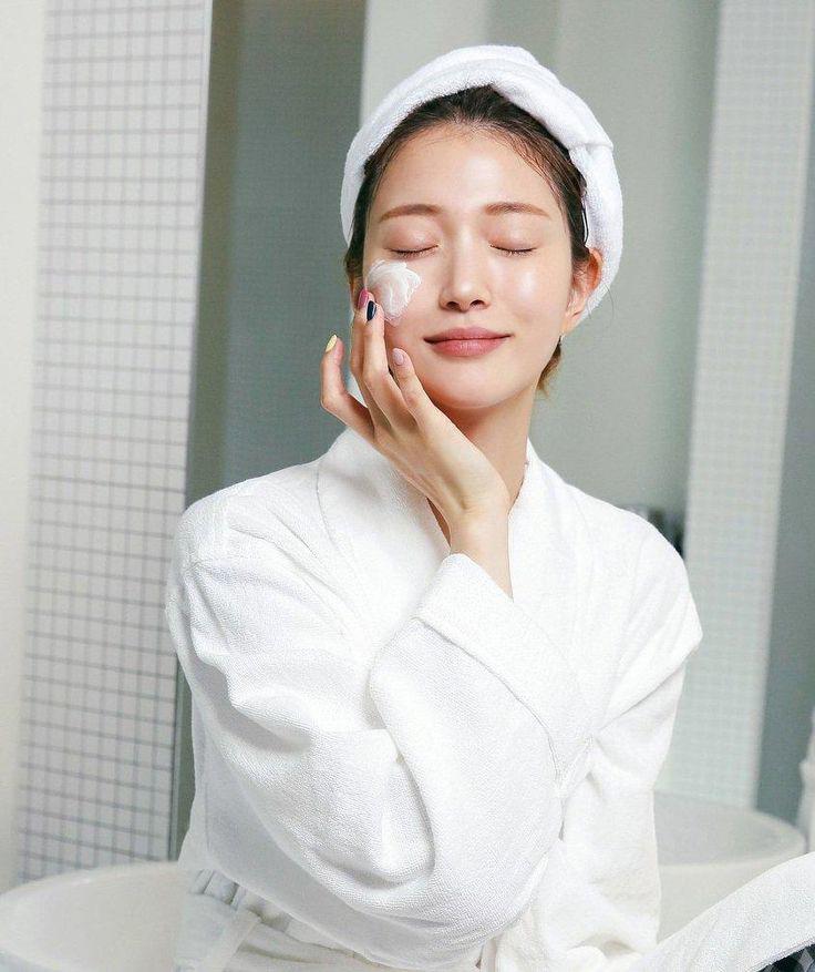 Dưỡng da vào buổi sáng và buổi tối: 3 kỹ thuật dưỡng ẩm, làm sáng và phục hồi da hiệu quả - 1
