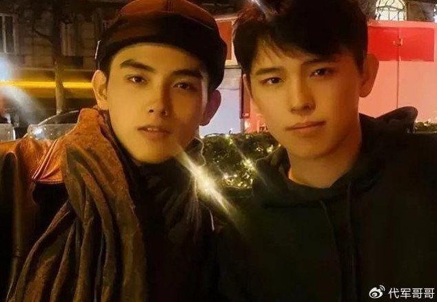 "Người phụ nữ đẹp nhất Trung Quốc" 55 tuổi trẻ như 25, có bí quyết chống già giữ dáng chỉ với 3 chữ - 8