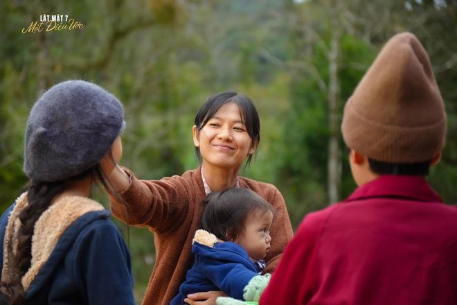 Mỹ nhân bí ẩn có câu nói &#34;để đời&#34; trong Lật Mặt 7: Là người duy nhất đóng cùng 4 con của Lý Hải Minh Hà - 3