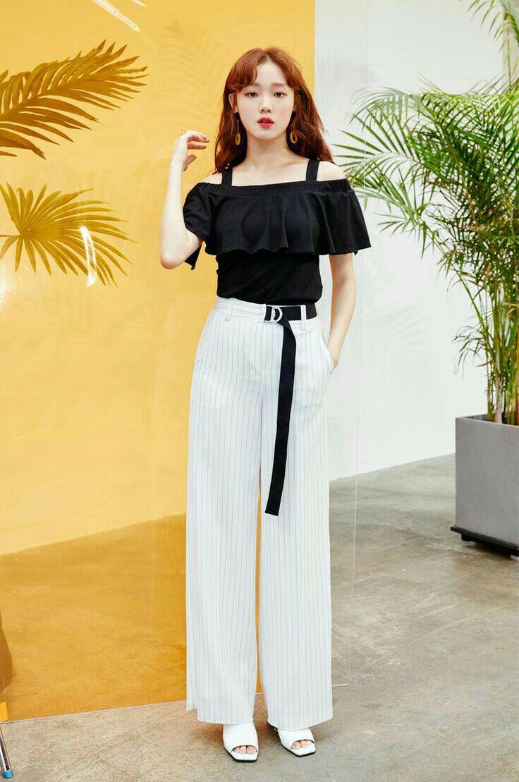 Gợi ý 5 outfit trẻ trung và mát mẻ đi làm, hội chị em công sở chẳng lo ngại nắng hè - 9