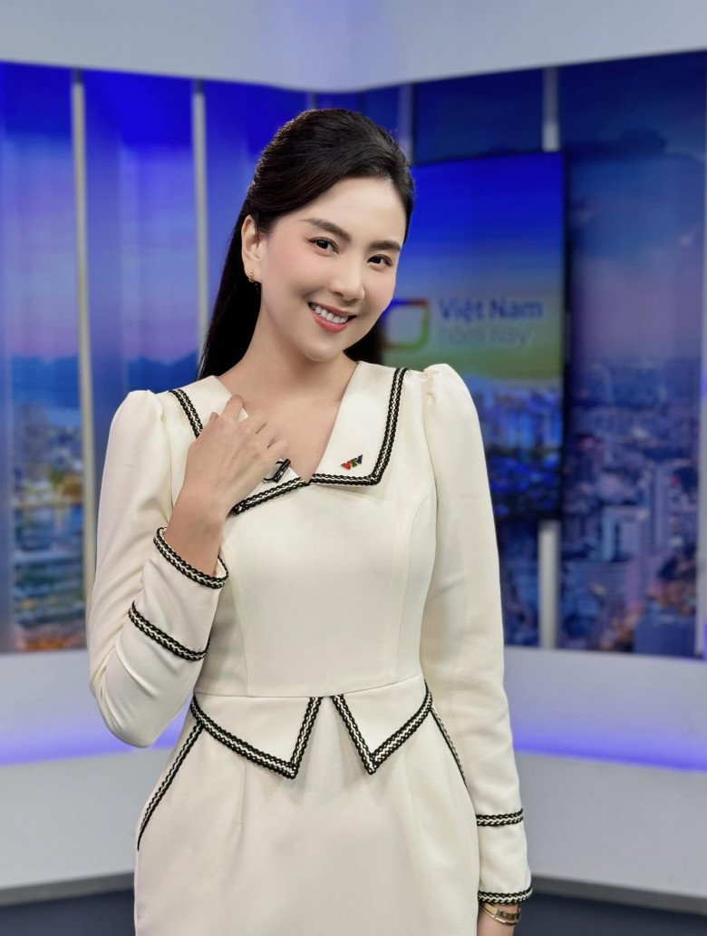 Mai Ngọc hậu ly hôn vừa có màn &#34;xuống tóc&#34;, thay đổi về nhan sắc để trẻ như gái 18 - 13