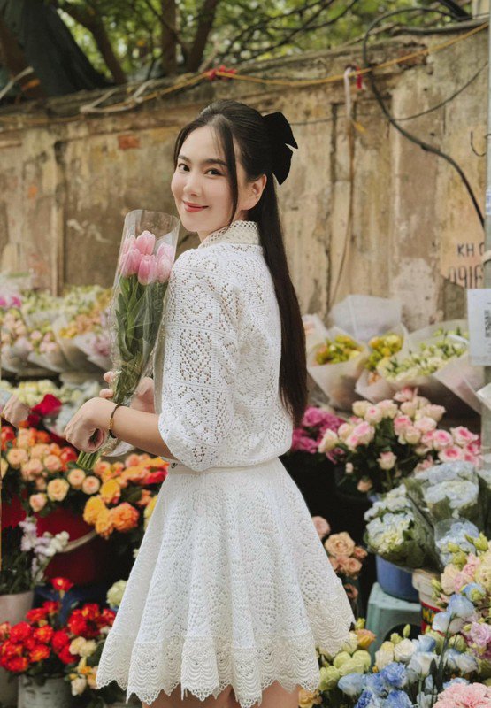 Mai Ngọc hậu ly hôn vừa có màn &#34;xuống tóc&#34;, thay đổi về nhan sắc để trẻ như gái 18 - 16