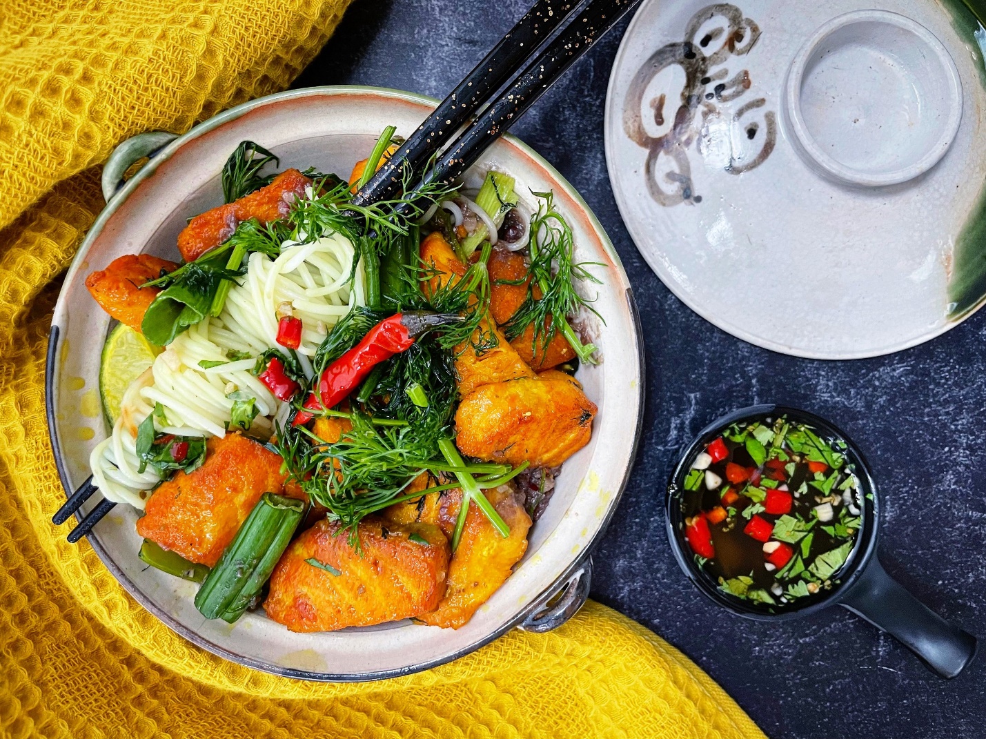 Thử thách 24h ăn gì ở phố cổ Hà Nội? Đây là những địa chỉ food tour bạn không thể bỏ qua! - 11