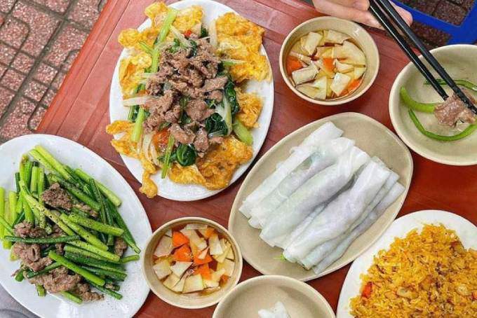 Ở Hà Nội có một món ăn &#34;lên ngôi&#34; vào mùa hè, đây là 6 địa chỉ uy tín nhất! - 1