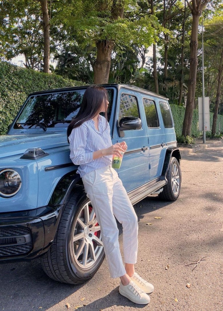 Vợ đại gia phố núi diện style "phu nhân tổng tài", U40 như gái còn son nhờ 3 món cơ bản - 10