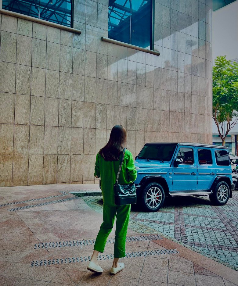 Vợ đại gia phố núi diện style "phu nhân tổng tài", U40 như gái còn son nhờ 3 món cơ bản - 18