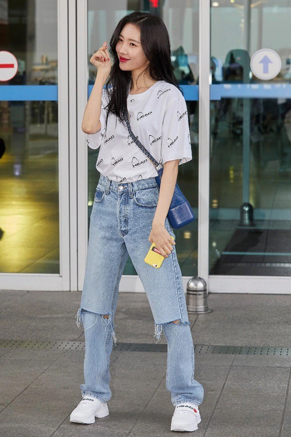 10 outfit phù hợp nhất để diện ra sân bay, vừa thoải mái vừa sành điệu như minh tinh - 2