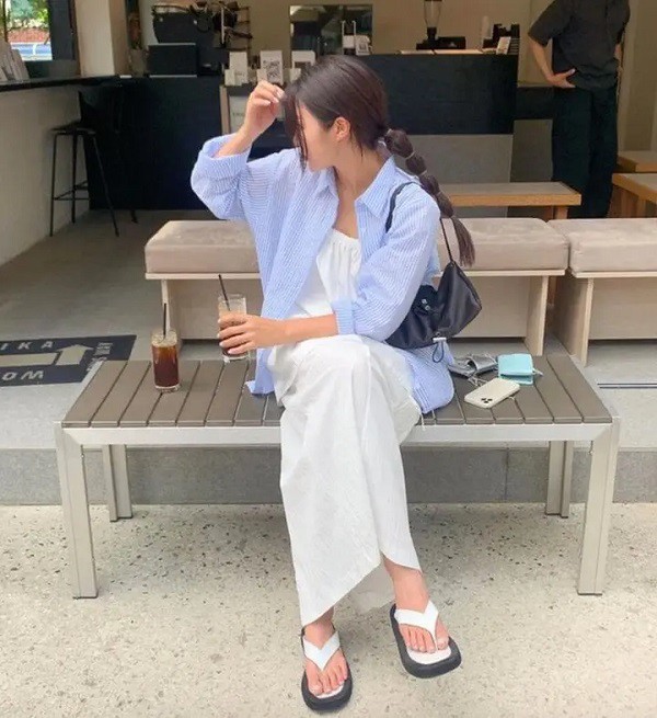 10 outfit phù hợp nhất để diện ra sân bay, vừa thoải mái vừa sành điệu như minh tinh - 7