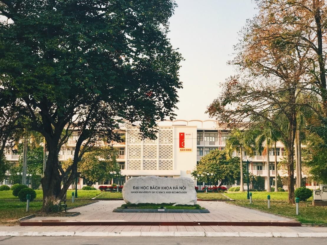 Ở Hà Nội có 6 trường đại học được ví như studio, chỉ cần cầm máy lên là tha hồ được ảnh đẹp - 8